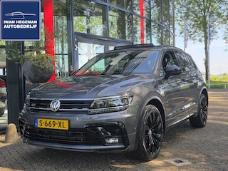 Volkswagen Tiguan 2.0 TSI 230PK 4Motion Highline Business R-Line AUTOMAAT | Wegkl. Trekhaak | Panoramadak | LED | Navigatie | Apple Carplay | Adapt. Cruise Control