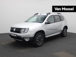 Dacia Duster 1.2 TCe 4x2 Blackshadow | Trekhaak | Lederen Bekleding | PDC Achter | Full-Map Navigatie | Privacy Glass | Cruise Control & Snelheidsbegrenzer | Airconditioning | 16" LMV | Orig. NL