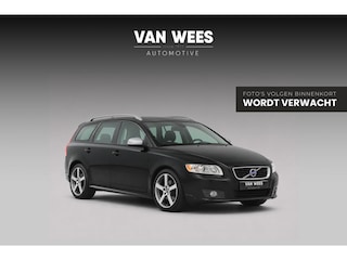 Volvo V50 2.0 Kinetic | NL auto | 3e eigenaar | Xenon | Stoelverwarming | Cruise control | Navigatie | 17 inch | Climate control | PDC | Trekhaak afneembaar | Dakrails | Origineel
