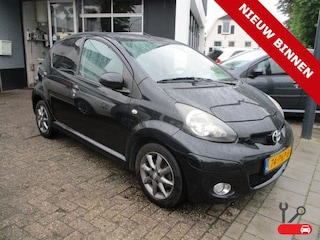 Toyota Aygo 1.0-12V Dyn. Nav.