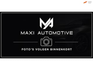 BMW X1 XDrive20i LED Pano Navi Trekhaak Stoelvw PDC Keyless
