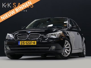 BMW 523i Business Line [ELEKTRISCH VERSTELBARE STOELEN, CAMERA, STOELVERWARMING, VOL LEDER, PDC V+A, CRUISE CONTROL, HOUTAFWERKING INTERIEUR, BLUETOOTH, NAVIGATIE, CLIMATE CONTROL, NIEUWSTAAT]