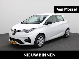 Renault Zoe R110 Life 52 kWh incl Koopaccu | Climate Control / ECC | Cruise control | Navigatie | LED koplampen | Park Distance Control achter |