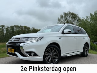 Mitsubishi Outlander 2.0 PHEV S-Edition Automaat / Schuifdak / Leder / 360 Camera / Stuur-/Stoelverwarming / Key-Less / PDC / LED