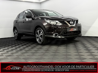 Nissan Qashqai 1.2 Acenta Camera, Navi, Rijstrook correctie, A start stop, Cruise control, Clima, Stoelverwarming/ventilatie, Lichtmetalen velgen