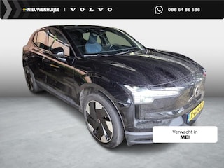 Volvo EX30 Single Motor Extended Range Plus 69 kWh | Stoel en Stuurverwarming | Adaptieve Cruise Control | BLIS | DAB+ | Keyless Entry | Parkeercamera |