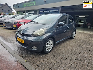 Toyota Aygo 1.0-12V Comfort | 2E EIGENAAR | 12MND GARANTIE | AIRCO | ELEC RAMEN | LMV