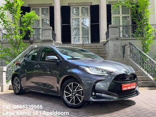 Toyota Yaris 1.5 Hybrid Team Deutschland Automaat Navi Camera Climate Cruise Ctr Stoelverwarming