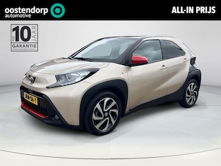 Toyota Aygo 1.0 VVT-i S-CVT Pulse | Airconditioning | Stoelverwarming | Licht metalen velgen | Bi-tone exterieur |