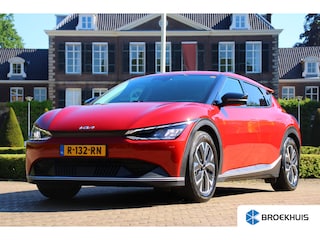 Kia EV6 Air 58 kWh | DEALER OH! | ADAPT. CRUISE | STOEL + STUURVERWARMING | PARK SENS. | LED | TREKHAAK | 19 INCH | DODEHOEK |