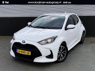 Toyota Yaris 1.5 Hybrid Active Dynamic-special Nieuw geleverd, dealeronderhouden, Lichtmetalen velgen, Achteruitrijcamera, Adaptieve cruise control