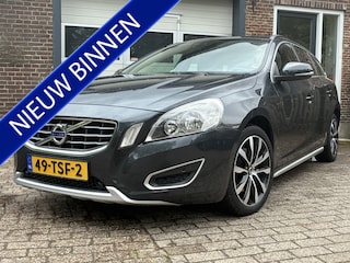Volvo V60 1.6 T4 R-Design '11 Clima Navi Cruise 180 PK