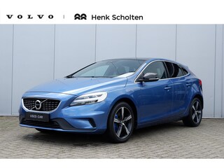 Volvo V40 T3 Polar+ Sport | Afneembare trekhaak | Panoramadak | Premium Audio by Harman Kardon | Navigatie | Parkeercamera | Parkeersensoren voor en achter | Volvo on Call | Keyless Entree | Volvo Guard Alarm