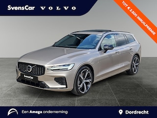 Volvo V60 2.0 T6 Plug-in hybrid AWD Plus Dark | Panoramadak | Sportstoelen | Pilot Assist | Stoelverwarming |