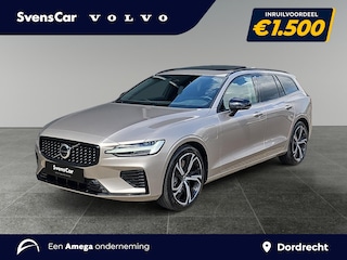 Volvo V60 2.0 T6 Plug-in hybrid AWD Plus Dark | Panoramadak | Sportstoelen | Pilot Assist | Stoelverwarming |