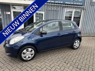 Toyota Yaris 1.3 VVTi Sol