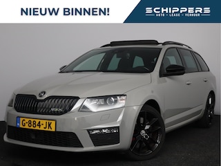 Skoda Octavia Combi 2.0 TSI RS 221pk | Glazen schuif-kanteldak | Leer |