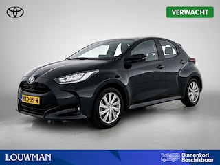 Toyota Yaris 1.5 Hybrid Business Plus | Dealer Onderhouden | Stoel+stuurverwarming | Climate control | Cruise Control Adaptive | Apple CarPlay/Android Auto | Onderweg-naar-dealer