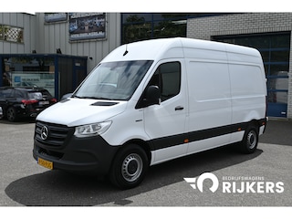 Mercedes-Benz Sprinter 312 L2H2 FWD 56 kWh Camera, Stoelverwarming