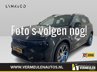 Lynk & Co 01 1.5 261PK Plug-in Hybrid Automaat + 20''/ Navi/ Clima/ Ad.Cruise/ Panorama/ Camera/ Full-LED/ Infinity/ Trekhaak/ NL auto