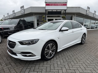 Opel Insignia Grand Sport 1.5 Turbo 165PK Business Executive | OPC Line | Navi | PDC