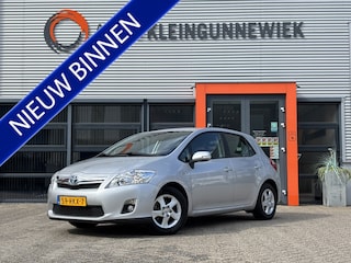 Toyota Auris 1.8 Full Hybrid Aspiration / Cruise Control / Climate Control / Trekhaak /