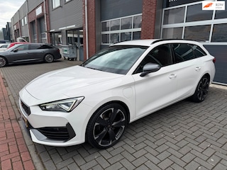 Cupra Leon 1.4 e-Hybrid 245 LED Sfeer Navi PDC