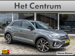 Volkswagen T-Roc 1.5 TSI R-Line - panorama - trekhaak - camera - black style - stuur+stoelverwarming - App connect - Keyless