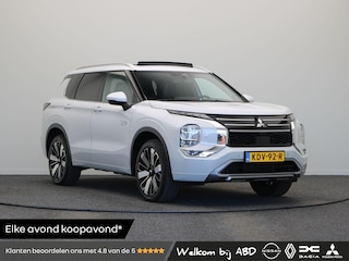 Mitsubishi Outlander 2.4 PHEV Instyle | Stoelverwarming Voor en Achter | Elektrische Achterklep | Yamaha audio | Panoramadak | Stoelmassage |