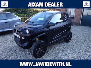 AIXAM Mega e-Scouty Black Edition Apple carplay, Achteruitrijcamera, GT stoelen, Centrale deurvergrendeling, Lichtmetalen velgen
