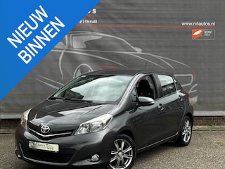 Toyota Yaris 1.3 VVT-i Comfort Nieuwstaat,Navi,Airco,Garantie