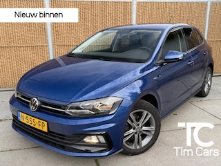 Volkswagen Polo 1.0 TSI R-Line Edition Navigatiesysteem | Parkeersensoren voor en achter | Metallic lak | Airconditioning | Adaptieve cruise control | Multifunctioneel stuurwiel | Getint glas