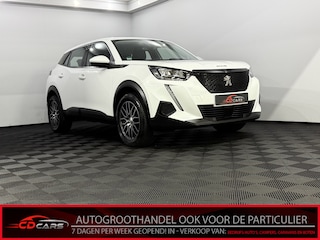 Peugeot 2008 1.2 PureTech Active Pack Apple carplay, Parkeersensoren, Stoelverwarming, Cruise control, Rijstrook correctie, Lichtmetalen velgen
