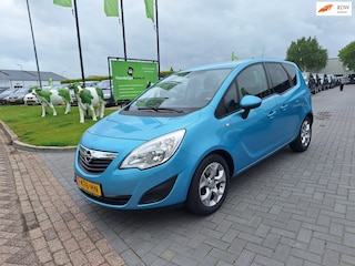 Opel Meriva 1.4 Business Edition / Zeer comfortabel / APK juli 2027
