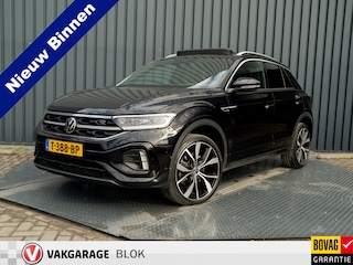 Volkswagen T-Roc 1.5 TSI R-Line Business+ | Pano | Afnb. Trekhaak | Keyless | Elk. A-klep | Side Assist | Camera | IQ Light | 19'' | Prijs Rijklaar!!