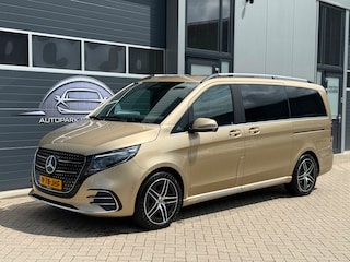 Mercedes-Benz V-klasse 300d Lang Exclusive AMG Pano, ACC, Apple Carplay, Elek Stoelen, Stoelverwarming, Stuurverwarming, 360° Cam