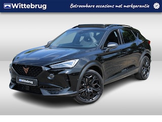 Cupra Formentor 1.4 e-Hybrid 245pk VZ Tribe Edition DSG Automaat / Panorama schuifdak / Supersport stuur / Navigatie / LM 19 inch / Leder-Alcantara / Beats