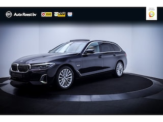 BMW 5-serie Touring 530e LUXURY INDIVIDUAL PANO | MEMORY | LEDER | CAMERA | ACC | STUUR+STOELVERW | CARPLAY | DAB | ELEK KLEP | LMV