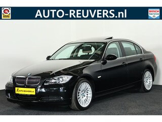BMW 325xi xDrive Panorama / Opendak / Navigatie / Cruise / PDC / Bluetooth