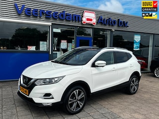 Nissan Qashqai 1.3 DIG-T 140 pk N-Connecta, panodak, trekhaak