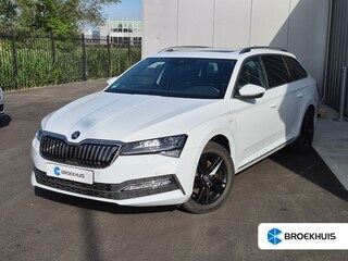Skoda Superb 1.4 TSI iV Laurin & Klement 218PK DSG/AUTO | Panorama-dak | Rondomzicht camera | Trekhaak uitklapbaar | Adaptief cruise control | Stoel/stuurverwarming | Apple carplay Android auto | Stoel ventilatie | Parkeer assistent | 19"LMV