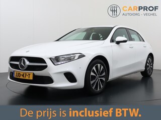 Mercedes-Benz A-klasse 250 e SOH 97% | Navigatie | Sfeerverlichting | Stuurverwarming | Carplay | Stoelverwarming |