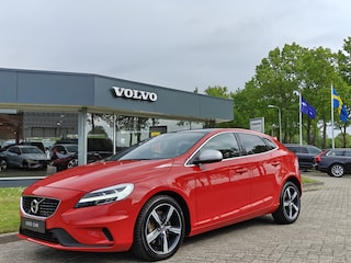 Volvo V40 1.5 T3 Polar+ Sport R-Design / Panoramadak / Cruise control / Stoelverwarming /