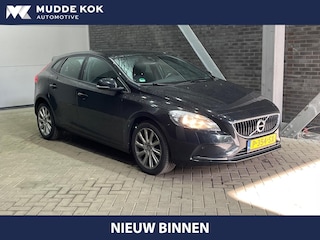 Volvo V40 1.5 T3 Inscription | Automaat | Cruise Control | PDC V+A | Stoelverwarming | 17 Inch
