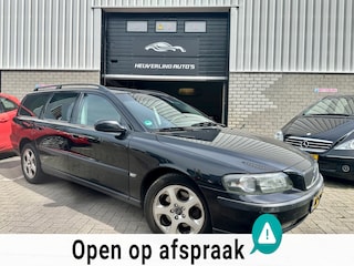 Volvo V70 2.4 Comfort Line | Automaat | Airco | Cruise | Trekhaak