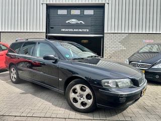 Volvo V70 2.4 Comfort Line | Automaat | Airco | Cruise | Trekhaak