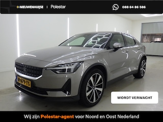 Polestar 2 Standard Range Single Motor 63kWh | Plus Pack | Cruise Control | Panoramadak | Harman Kardon Audio | Uitschuijfbare Beensteunen | Parkeercamera | Stoel-/Stuurverwarming | Trekhaak | Warmtepomp |