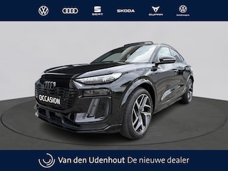 Audi Q6 e-tron S edition performance 100 kWh 306Pk / Luchtvering / Panodak / Winterpakket