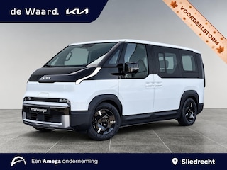 Kia PV5 Passenger Plus 71.2 kWh | 12,9 INCH FULL MAP NAVIGATIE | ACHTERUITRIJCAMERA | PARKEERSENSOREN, VOOR- EN ACHTERZIJDE | CLIMATE CONTROL | STOEL- EN STUURWIELVERWARMING | SCHUIFRAAM |