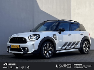 Mini Countryman 1.5 Cooper S E ALL4 Untamed Edition PHEV 220 pk / Dealer onderhouden / Leder / Schuifdak / Elektrische stoelen & klep / Harman Kardon / Adaptieve CC / HUD / Achteruitrijcamera / Parkeer assistent / Apple Carplay Android / 18" LM wielen /